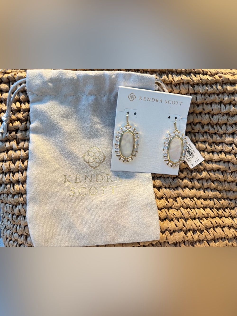 NWT Kendra Scott Elle Crystal/Gold Mother Of Pearl Earrings $150.00 BEAUTIFUL!